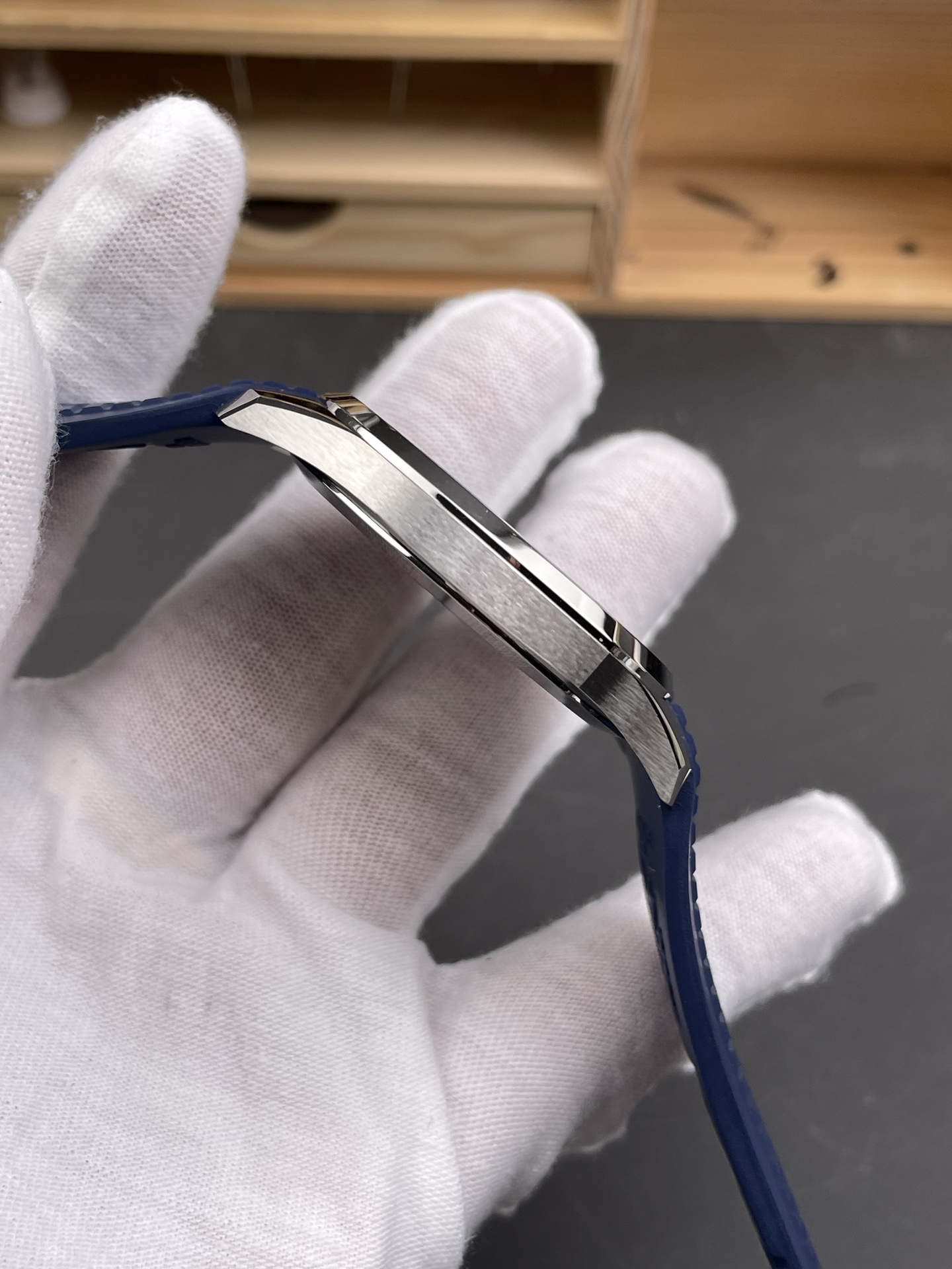 Patek Philippe Aquanaut 5168G-001 Swiss Super Clone 904L Steel - 1:1 Mirror Edition - view 7