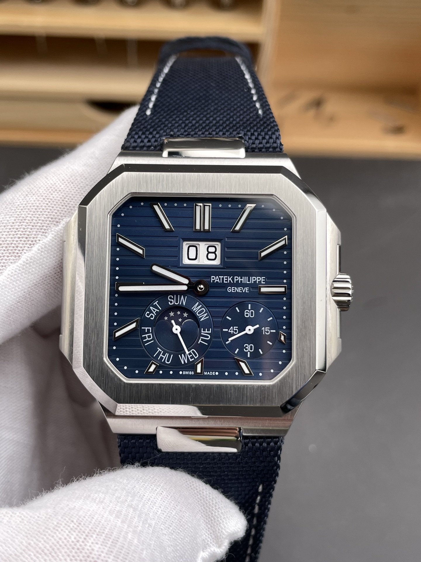 Patek Philippe Cubitus 5822 904L Steel Casing Blue Dial Swiss Super Clone Watch - view 2
