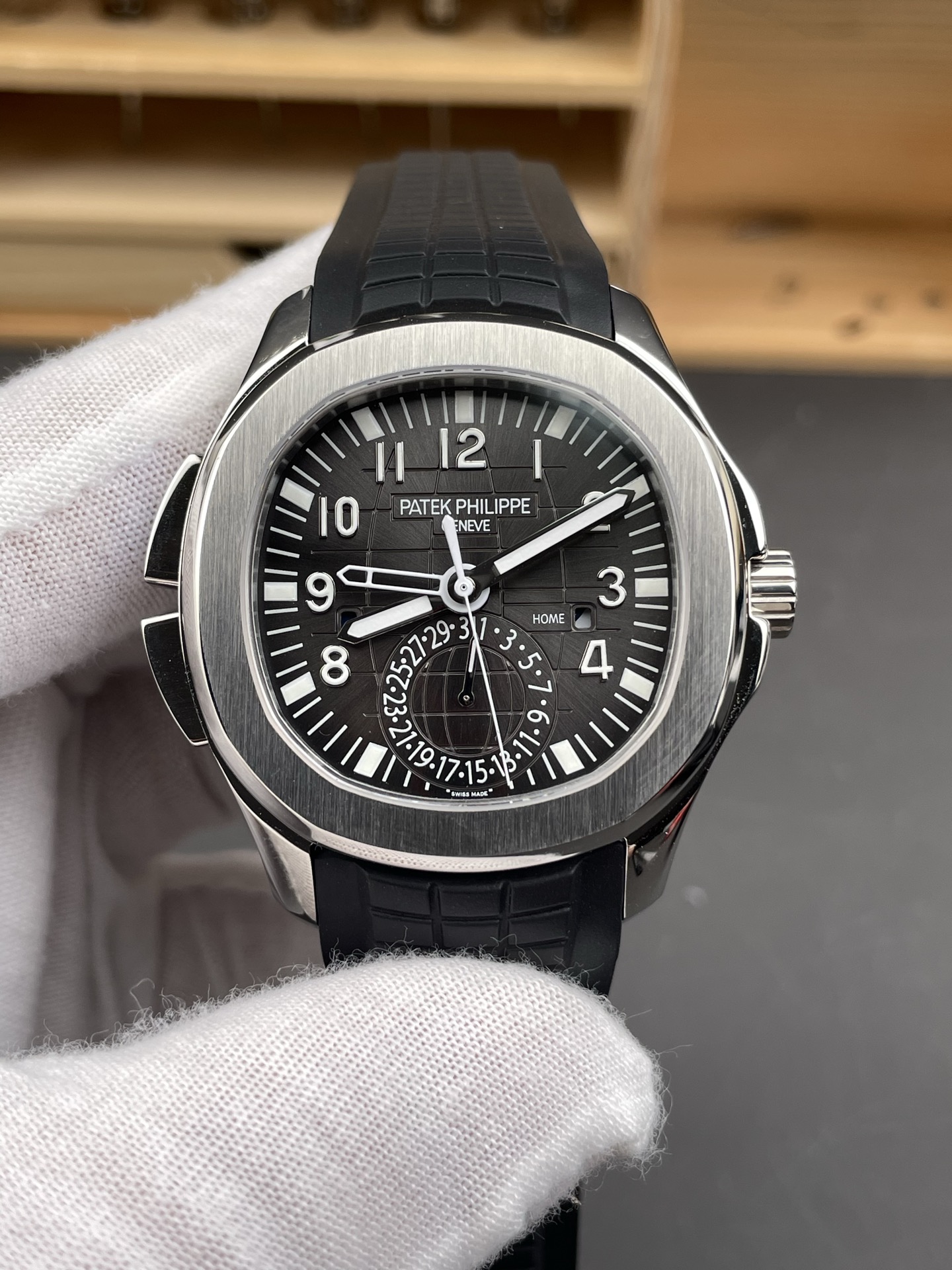 Patek Philippe Super Clone Aquanaut 5164 Stainless Steel Swiss Watch - view 2