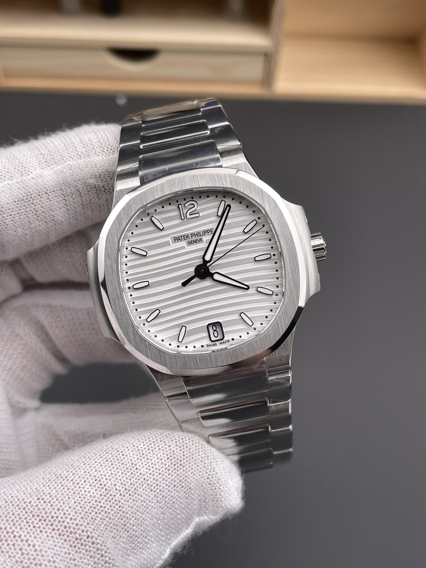 Patek Philippe Nautilus 7118/1A White Dial 1:1 Mirror Swiss Super Clone Watch in 904L Steel - view 3