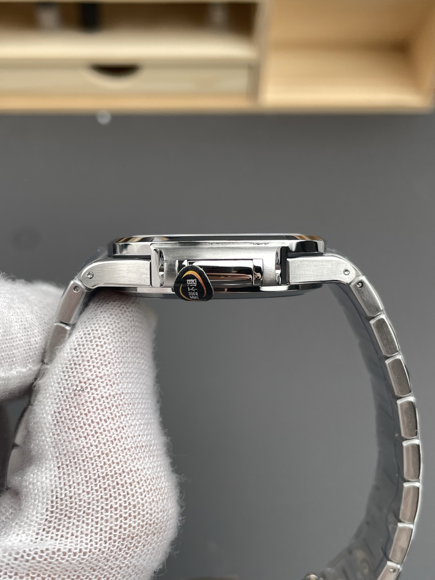 Patek Philippe Nautilus 7118/1A White Dial 1:1 Mirror Swiss Super Clone Watch in 904L Steel - view 6