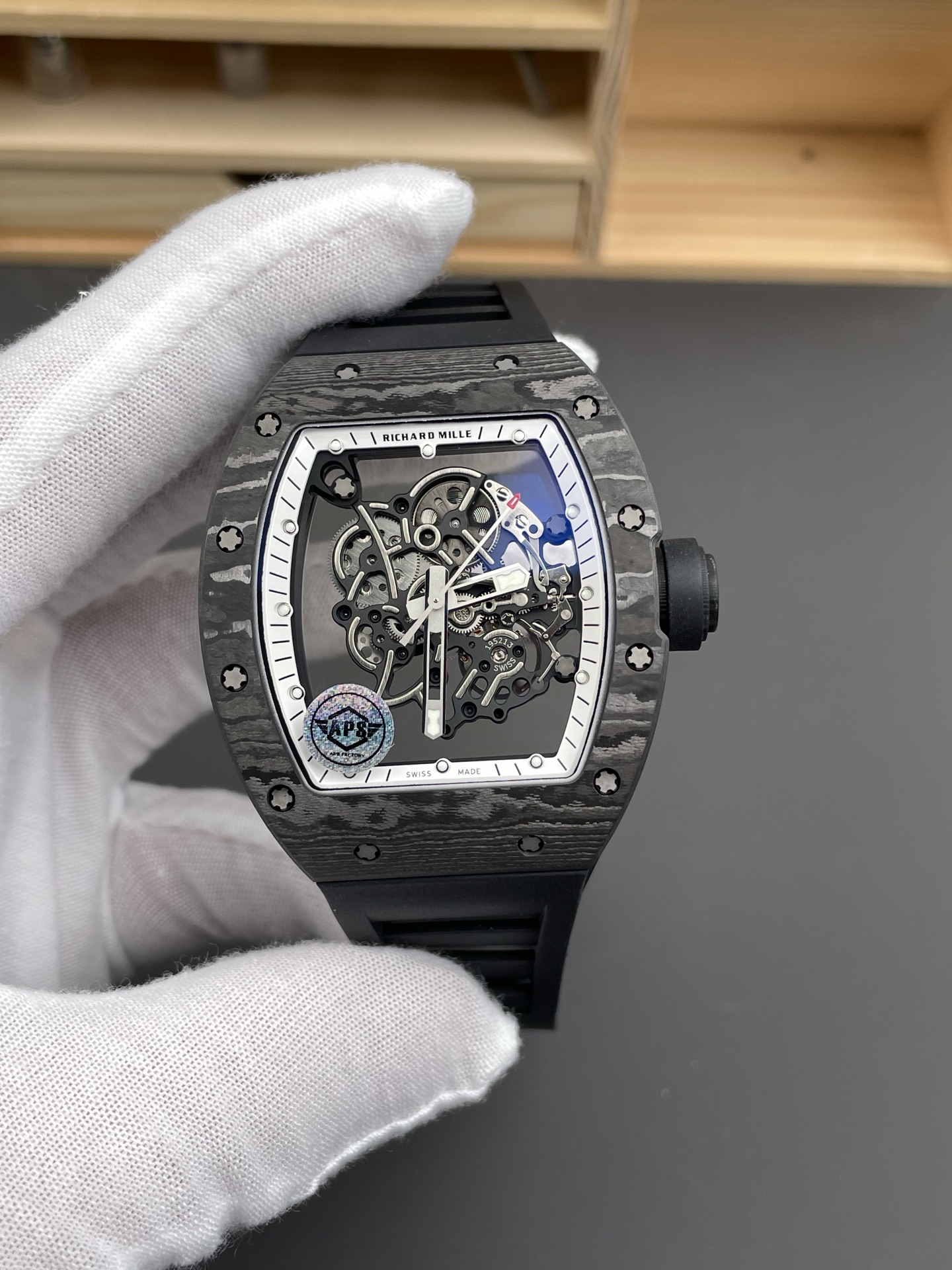 Richard Mille RM055 Black Carbon Casing Black Rubber 1:1 Superclone Genuine Tourbillon Watch - Super Clone Watch - view 3
