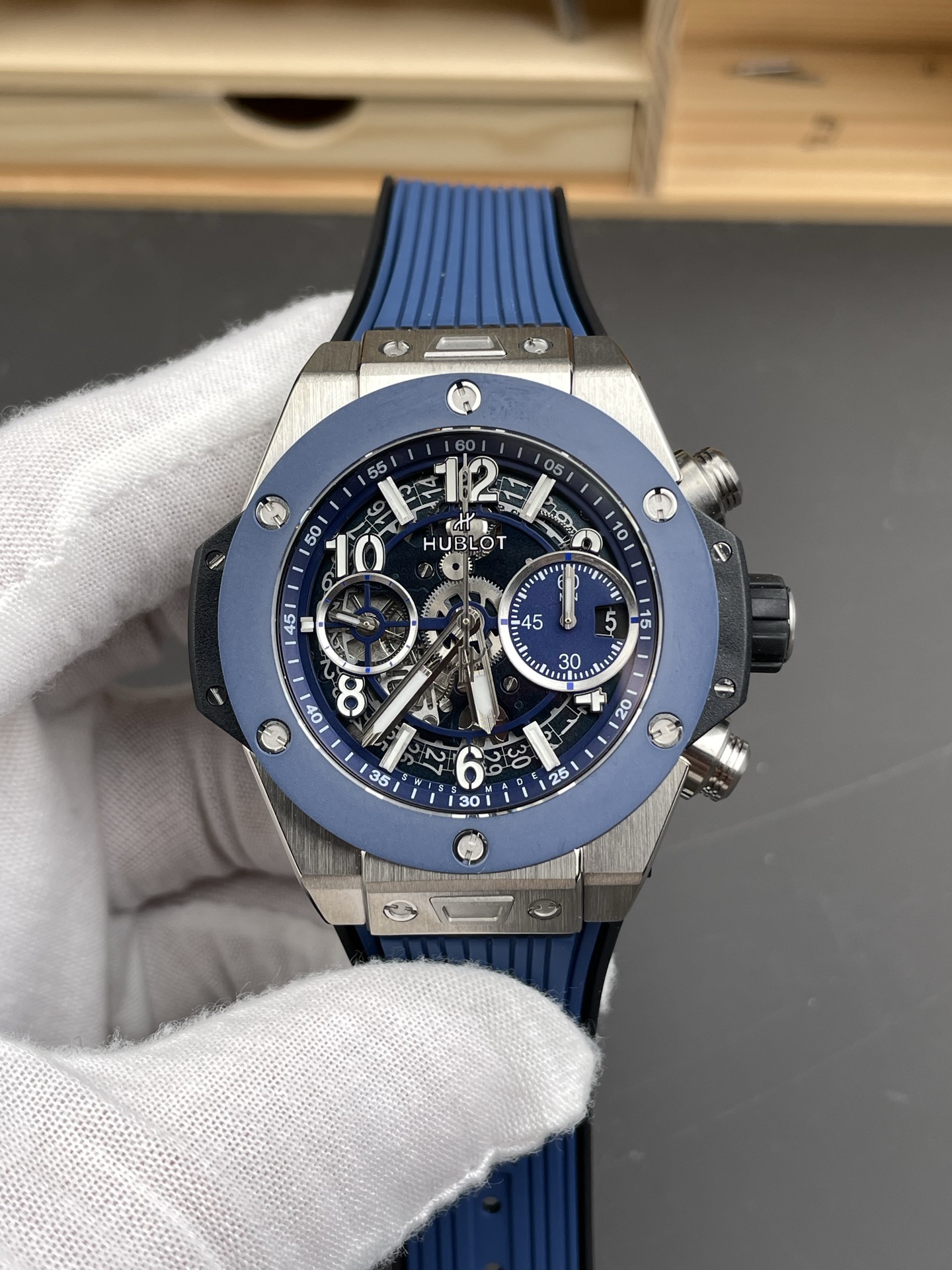 Hublot Big Bang Unico Blue Stainless Steel Casing 1:1 Mirror Edition Swiss Super Clone Watch - view 3