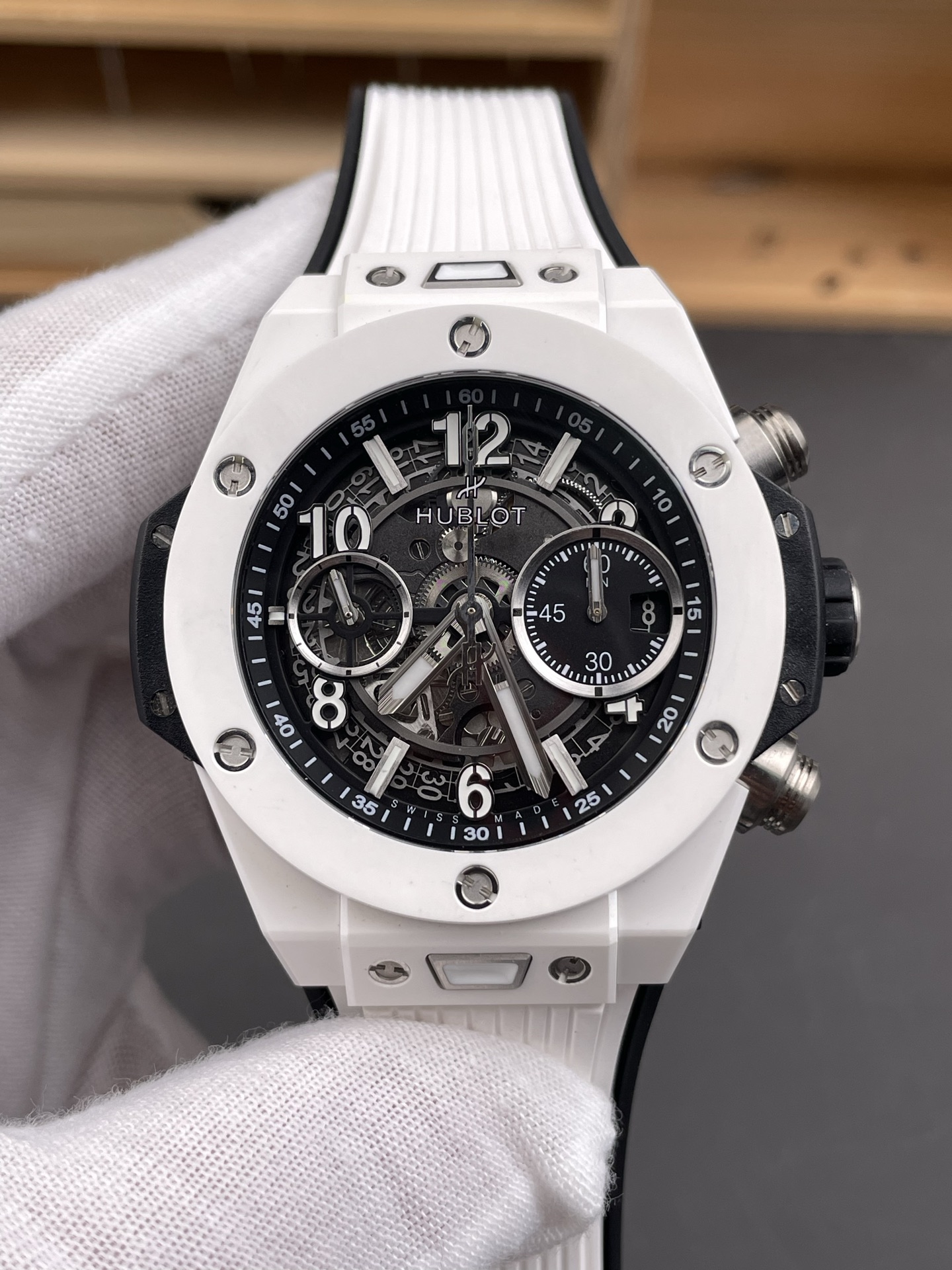 Hublot Big Bang Unico White Ceramic Casing 1:1 Mirror Edition Swiss Super Clone Watch - view 2