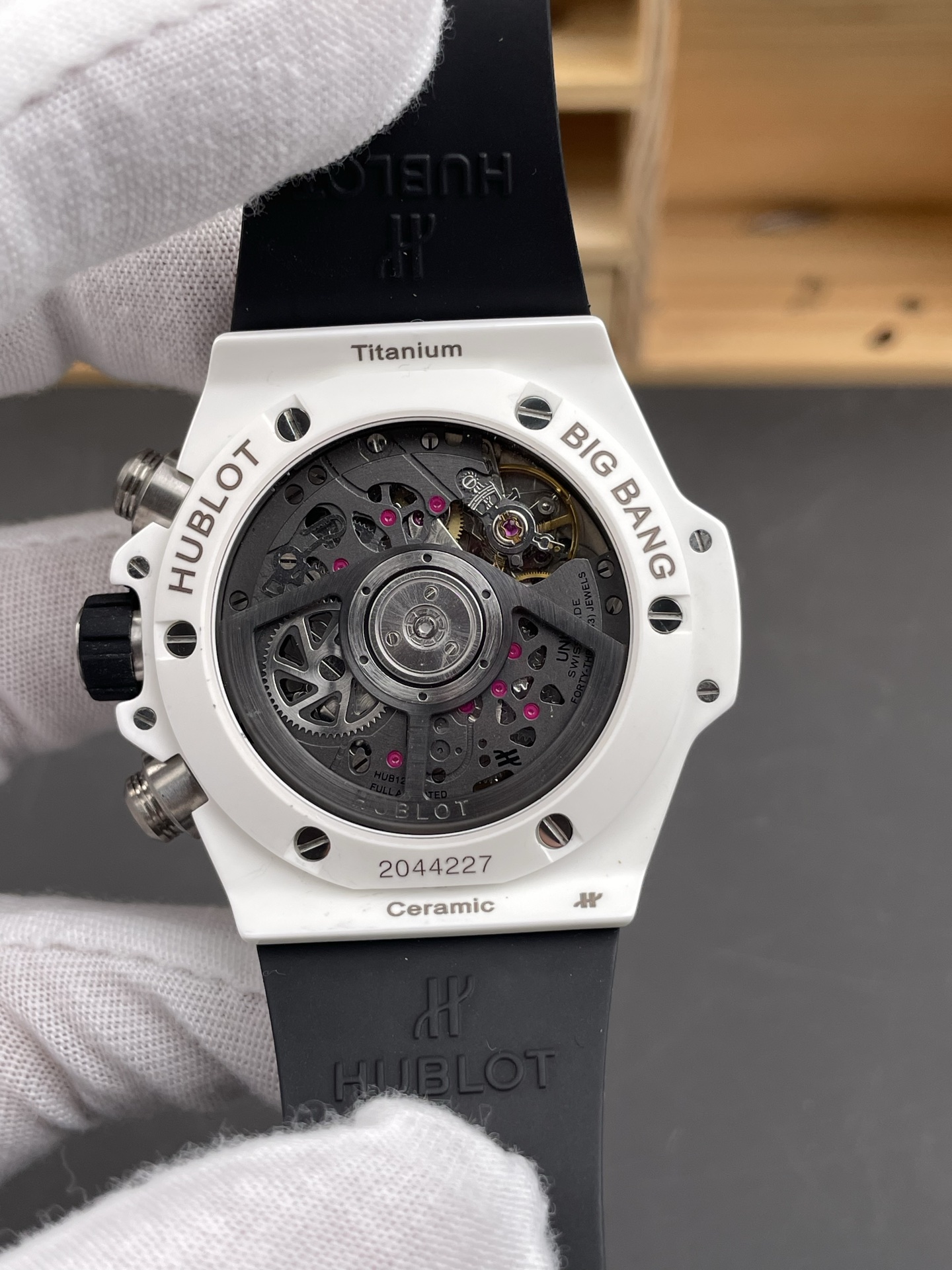 Hublot Big Bang Unico White Ceramic Casing 1:1 Mirror Edition Swiss Super Clone Watch - view 5