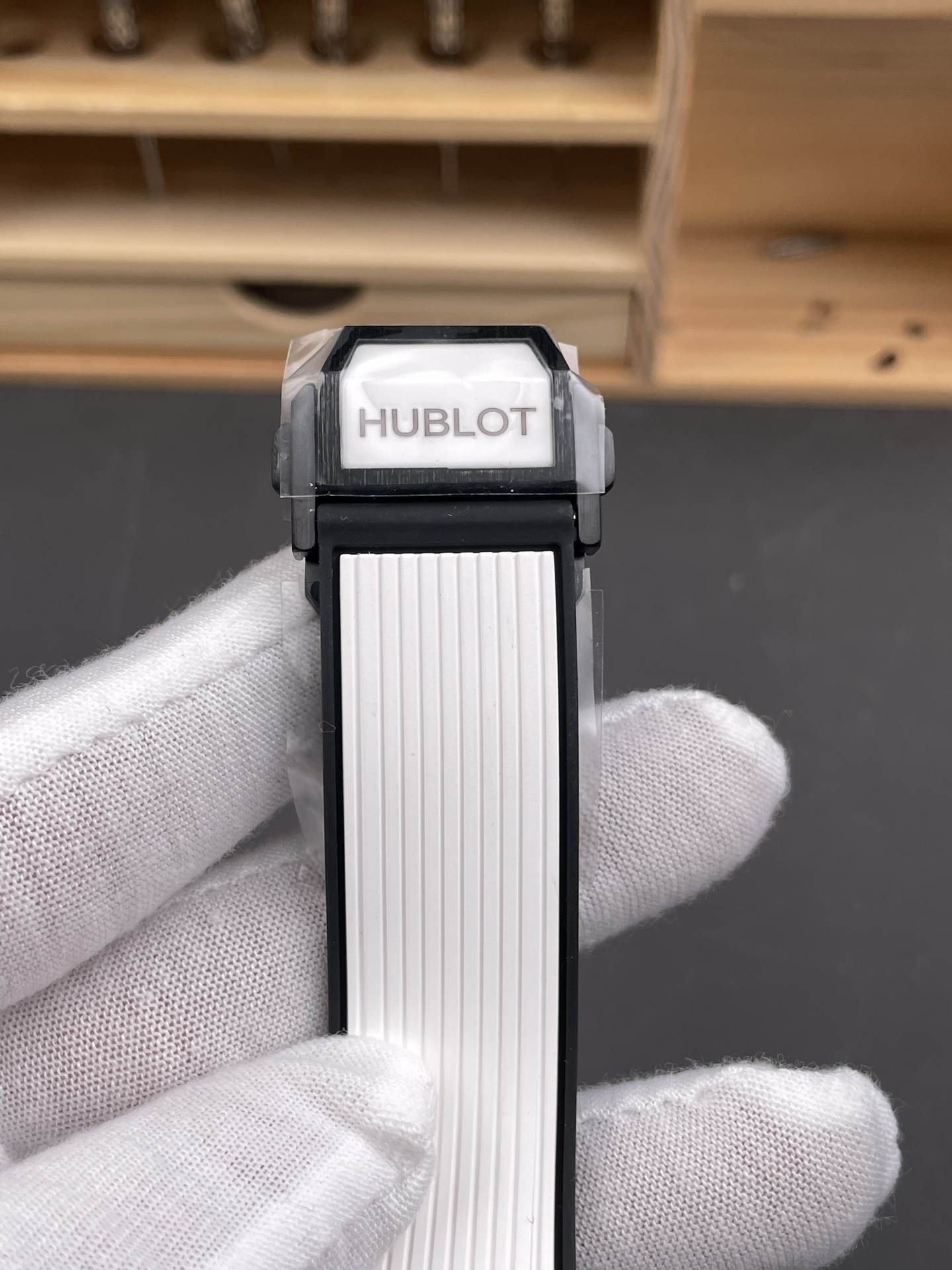 Hublot Big Bang Unico White Ceramic Casing 1:1 Mirror Edition Swiss Super Clone Watch - view 9