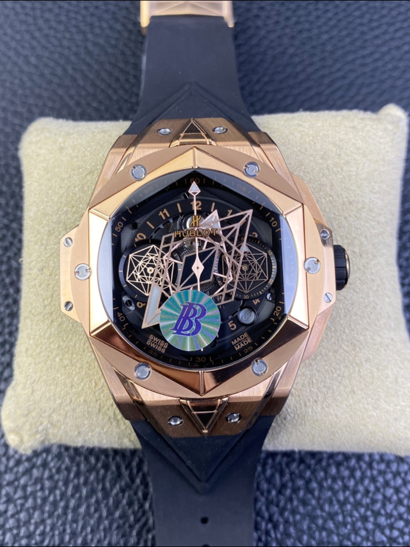 Hublot Big Bang UNICO Sang Bleu II 18K Rose Gold - Top-Tier 1:1 Super Clone - view 2