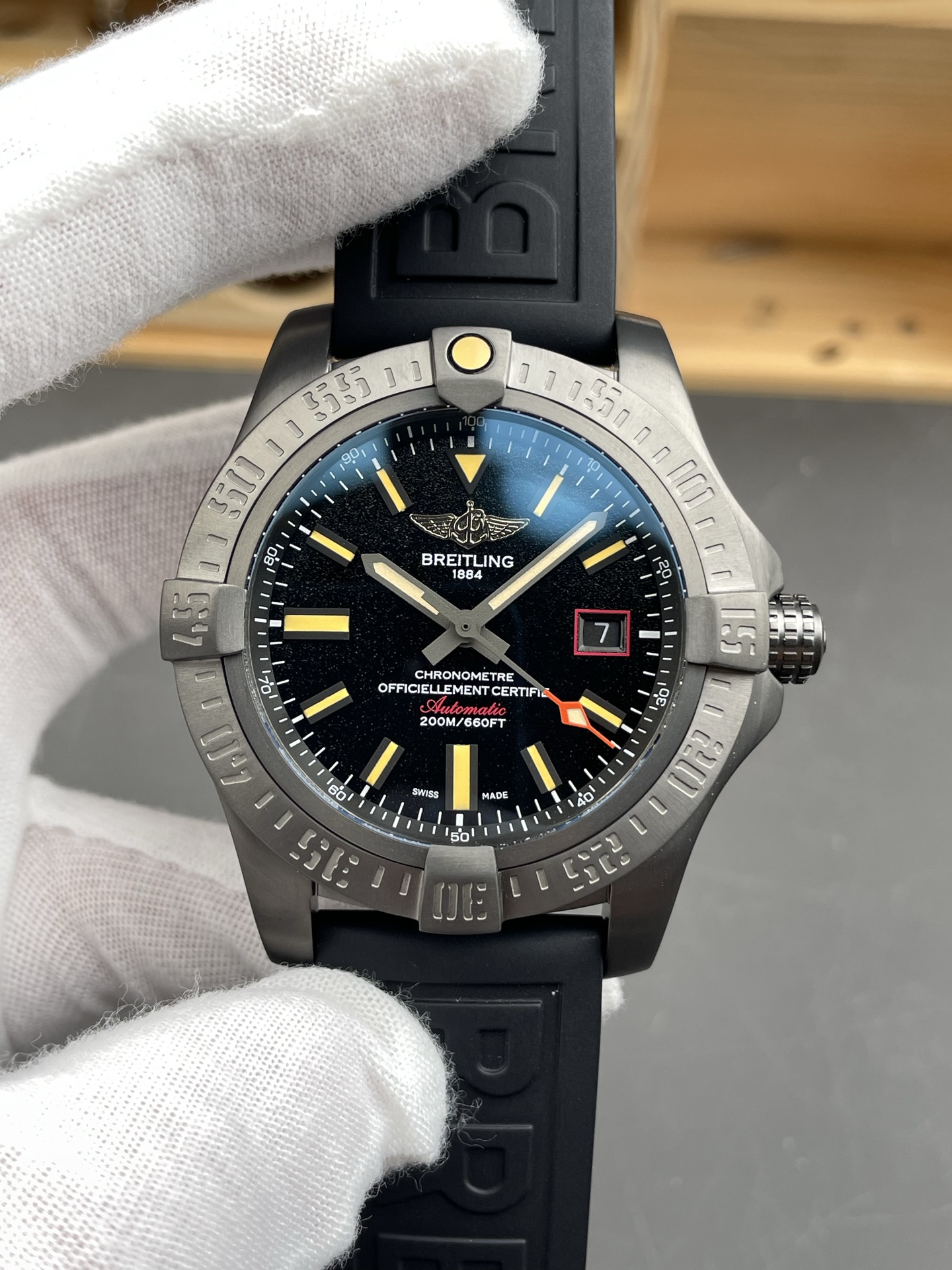 ZF Breitling Avenger 1:1 Super Clone Watch - Black Luminous Dial, Mechanical Movement, Rubber Strap - view 2