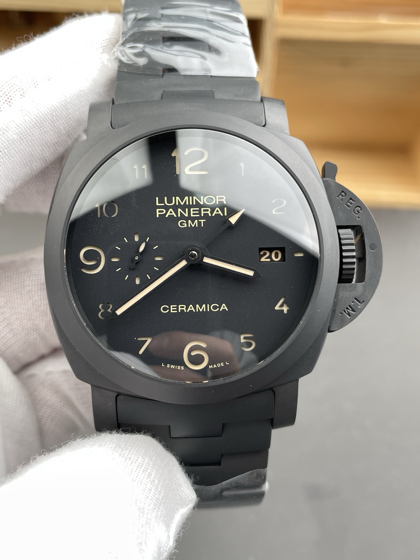 Panerai Luminor GMT PAM441 Ceramica Watch - DLC Coated Edition - Super Clone Watch - view 2