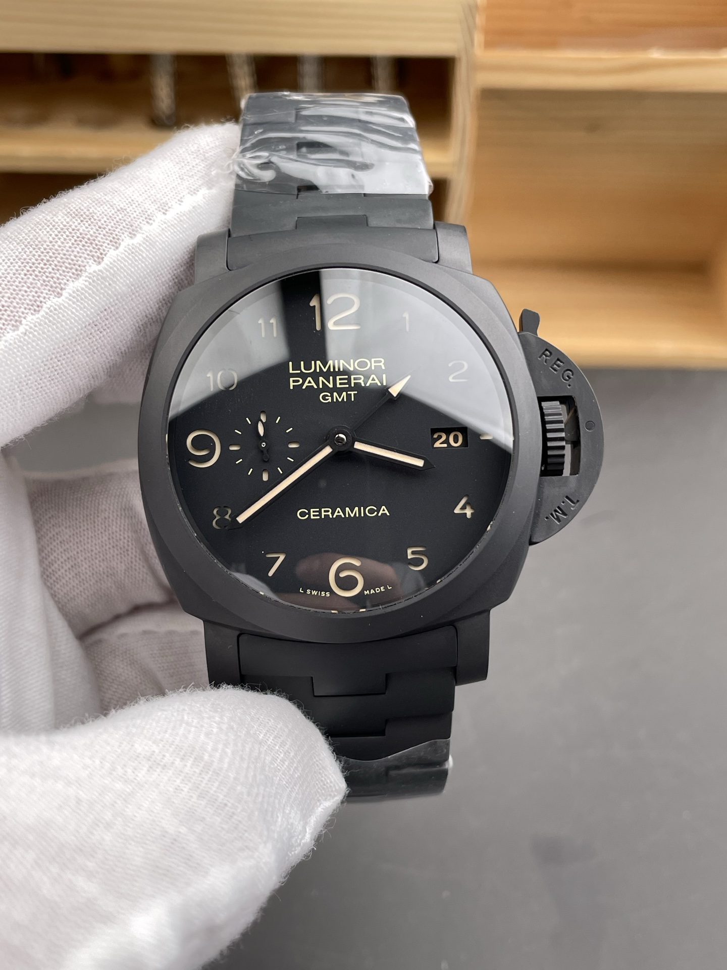 Panerai Luminor GMT PAM441 Ceramica Watch - DLC Coated Edition - Super Clone Watch - view 3