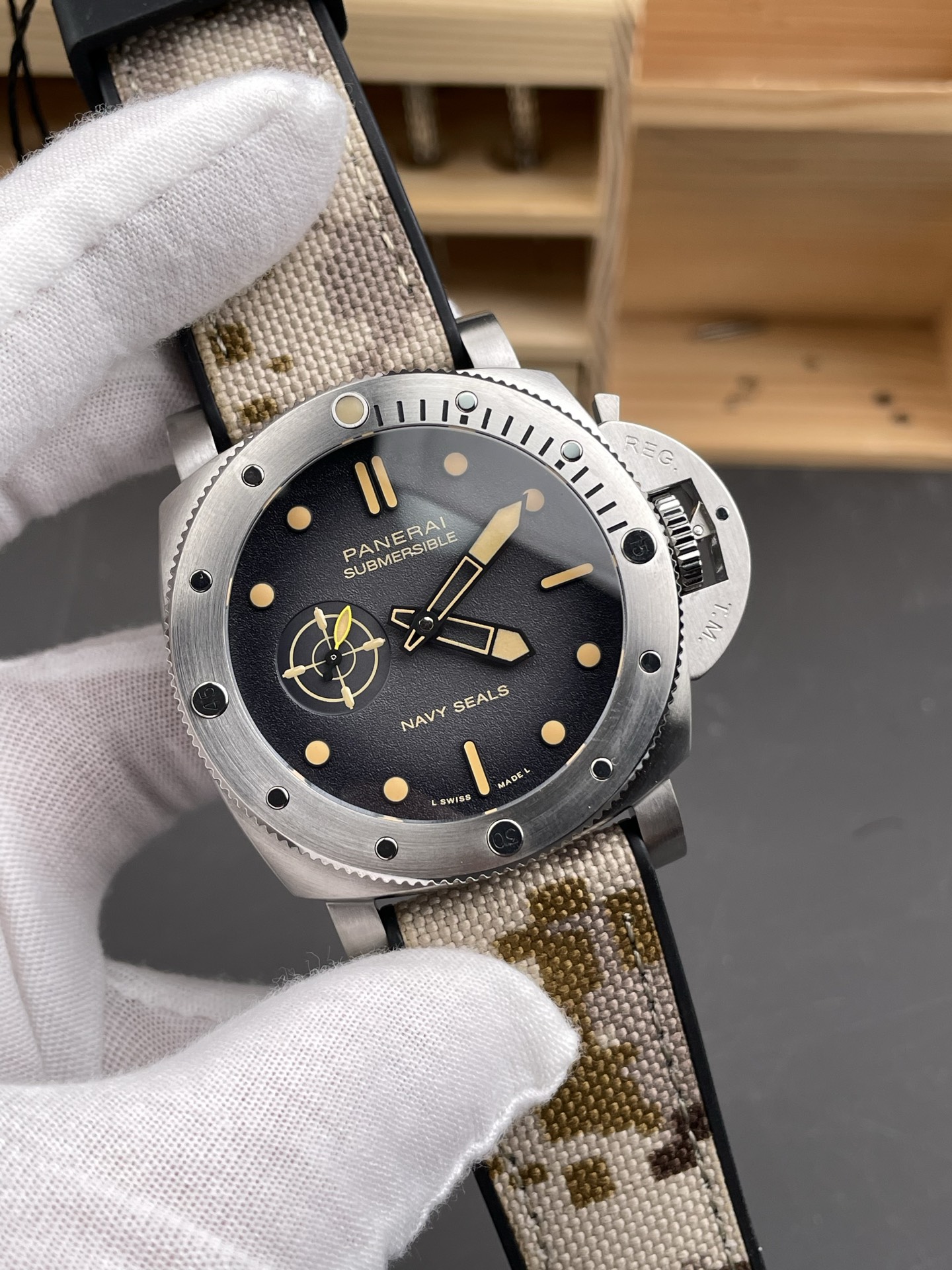 Panerai Super Clone Submersible PAM1518 Navy Seals Edition Swiss Watch - view 4