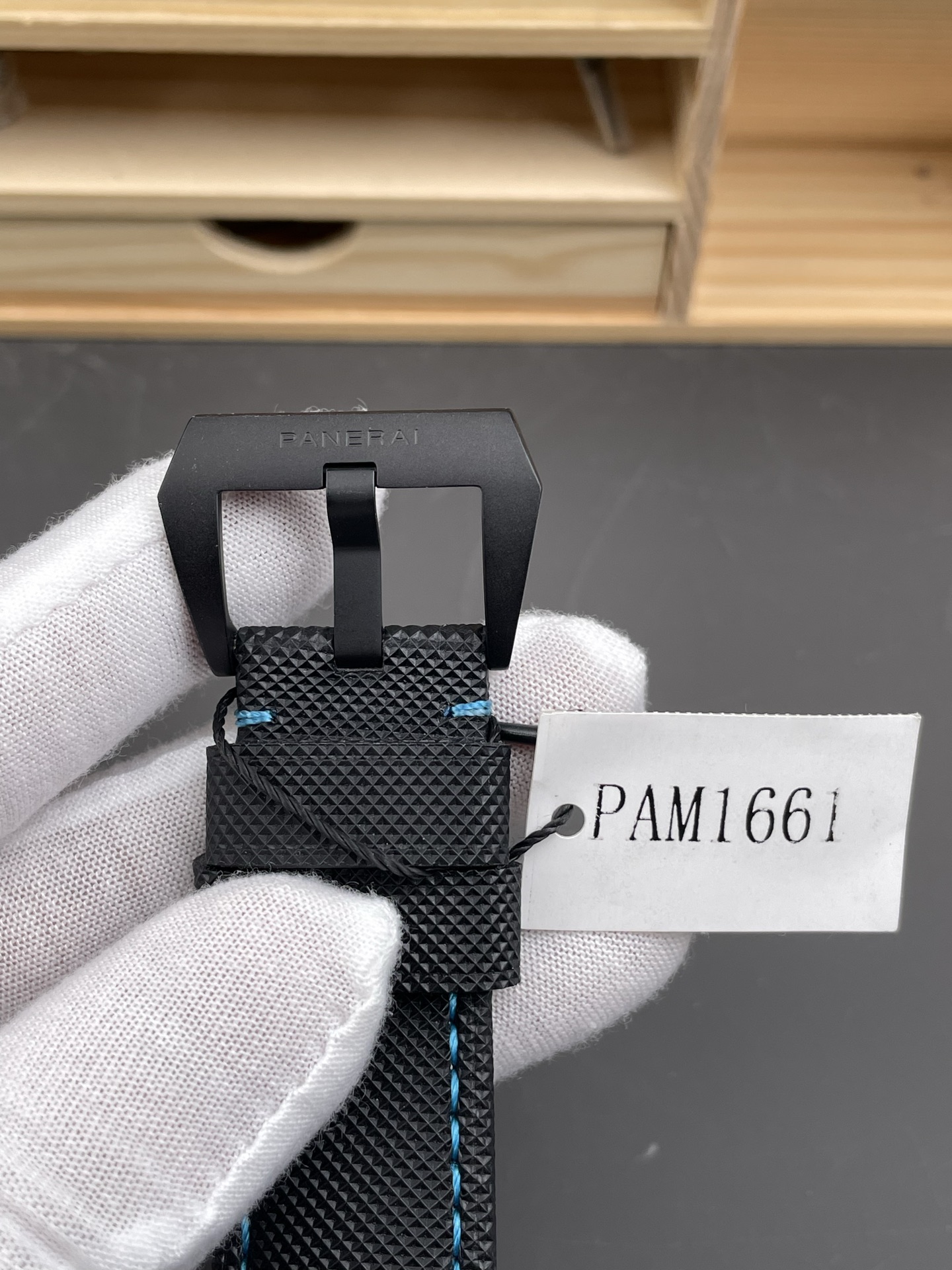 Panerai Luminor Marina Carbotech PAM1661 Edition 1:1 Mirror Swiss Super Clone Watch in Carbon Casing - view 9