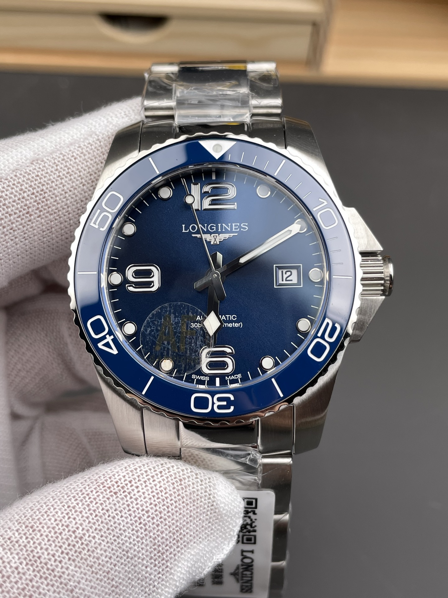 Longines HydroConquest 1:1 Mirror Swiss Super Clone Watch in Blue Dial Steel Strap - view 3