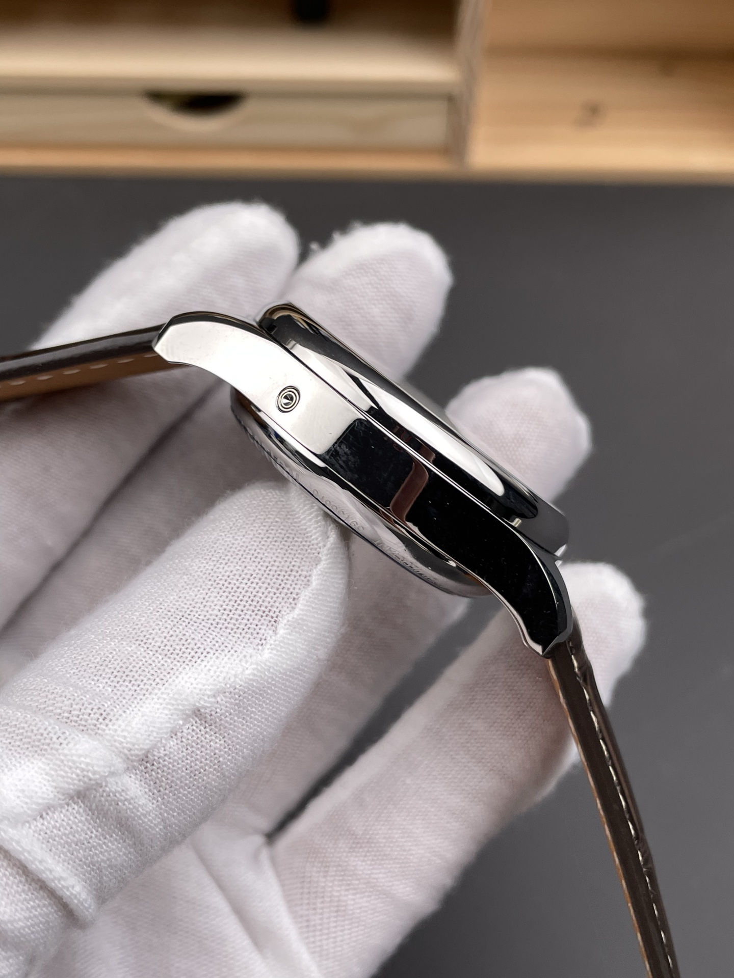 Longines 1:1 Super Clone Watch - Silver Dial with Barleycorn Pattern, Mechanical Movement, and Leather Strap - view 7