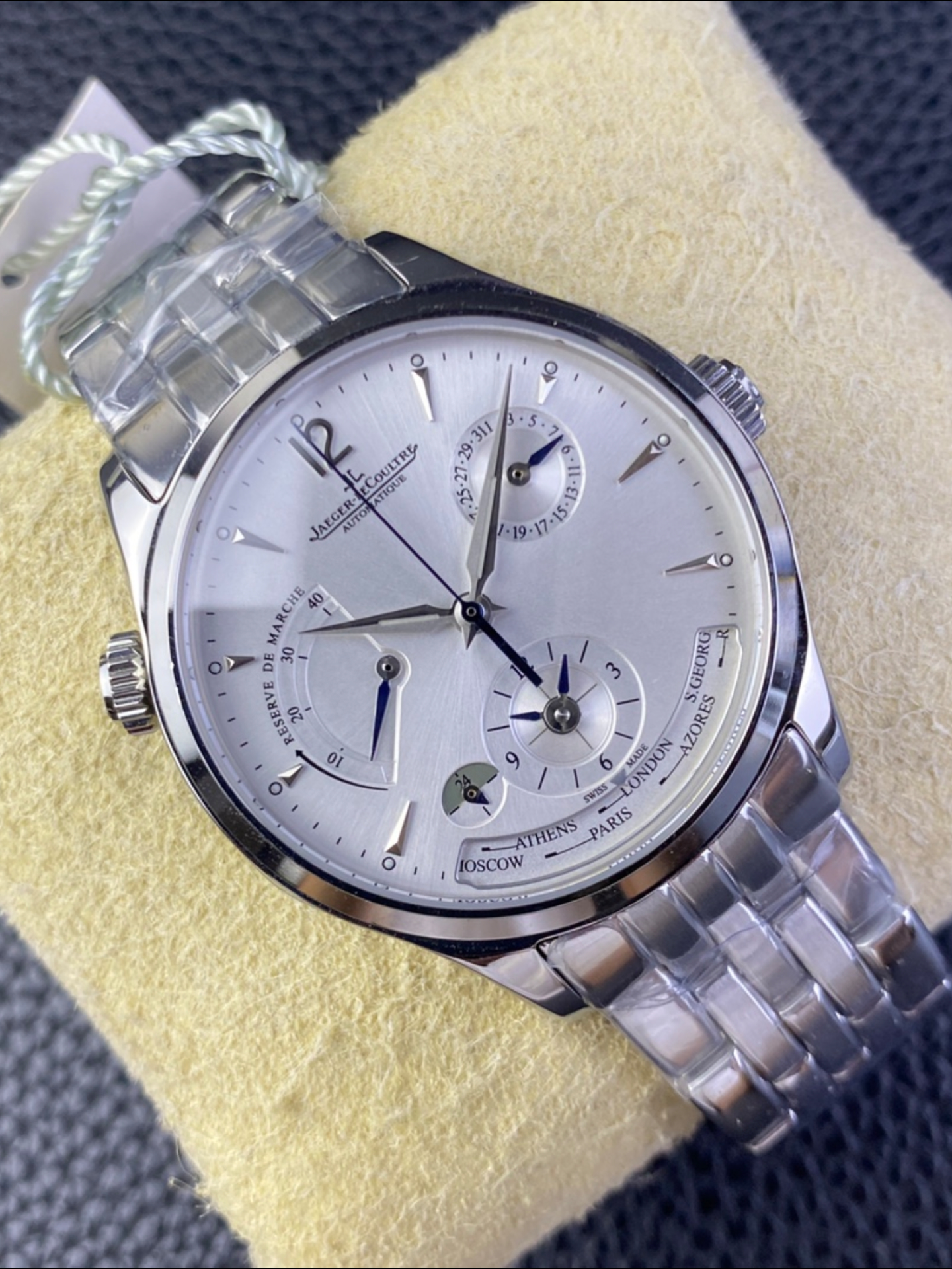Jaeger-LeCoultre Master Geographic Power Reserve Watch (904L Stainless Steel Model) - Super Clone Watch - view 4