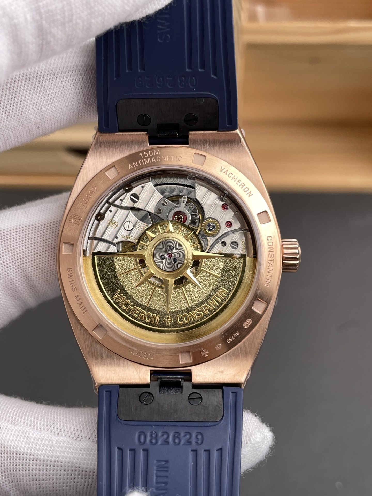 Vacheron Constantin Super Clone Overseas Edition Rose Gold Casing Rubber Stra - view 5