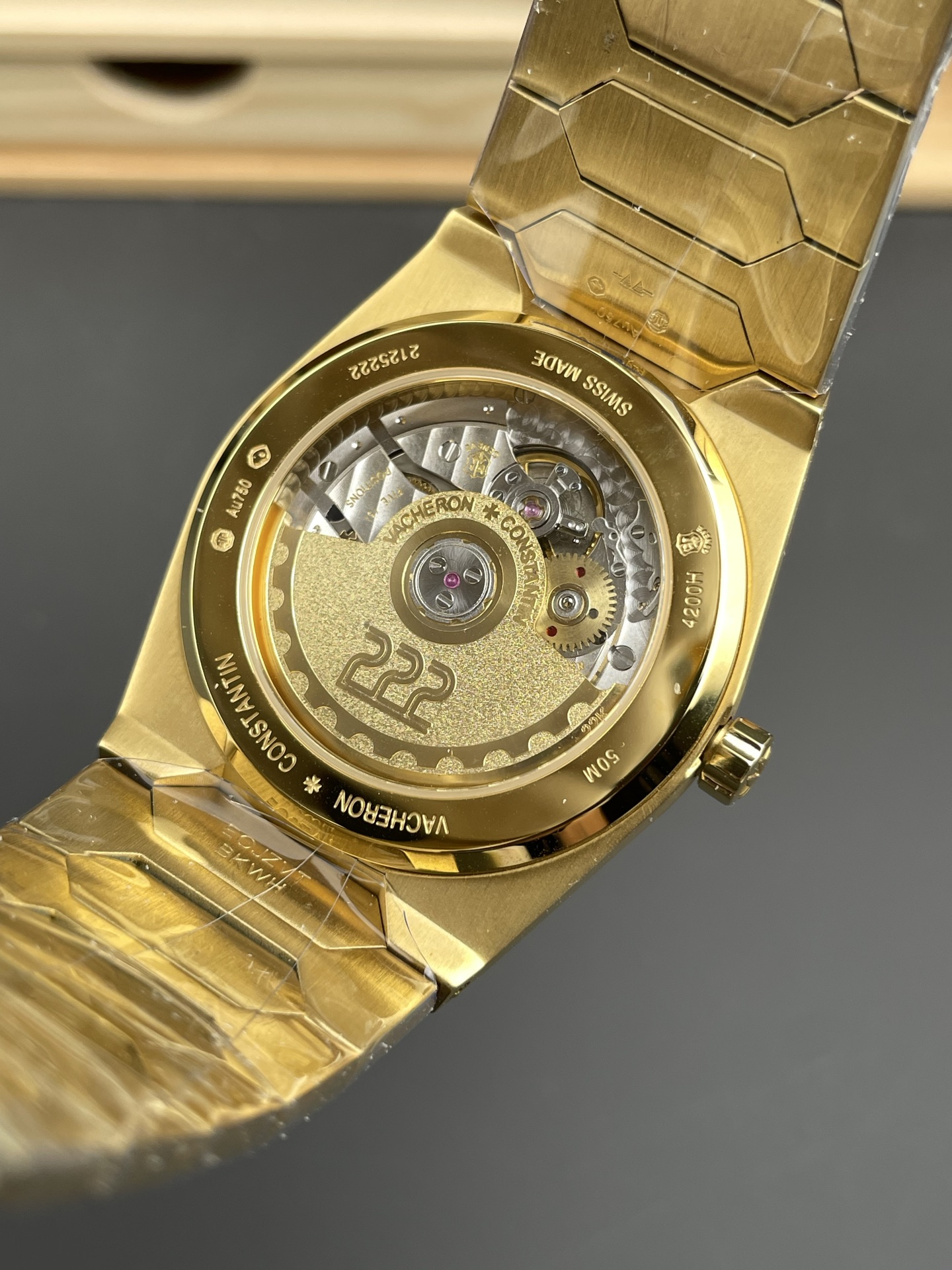 Vacheron Constantin Historiques 222 Super Clone 37MM Yellow Gold Watch in Gold Dial - view 5