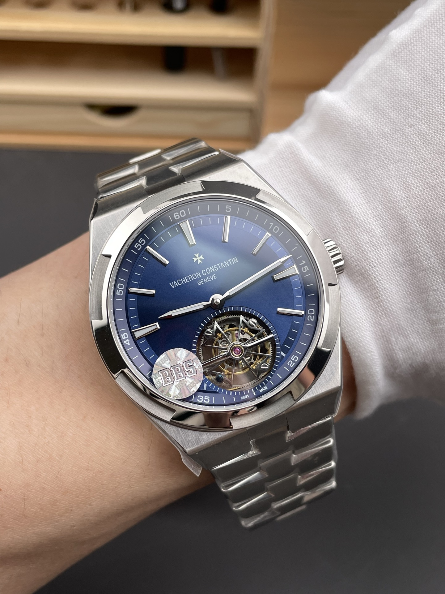 Vacheron Constantin Overseas Tourbillon Stainless Steel in Blue Dial Gold Strap 1:1 Mirror Super Clone - view 10