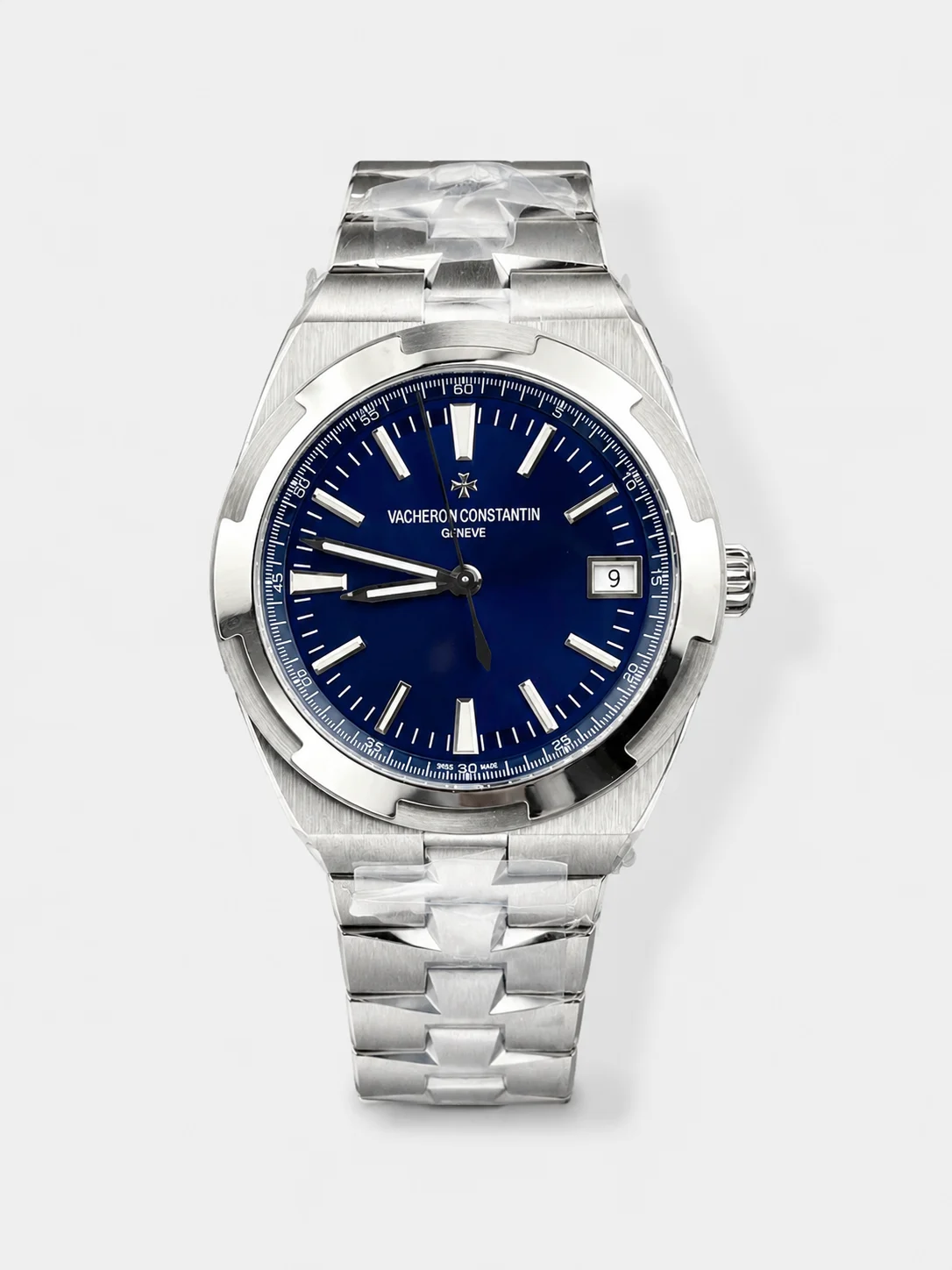 Vacheron Constantin Overseas 1:1 Mirror Swiss Super Clone Watch in Steel Blue Dial - view 1