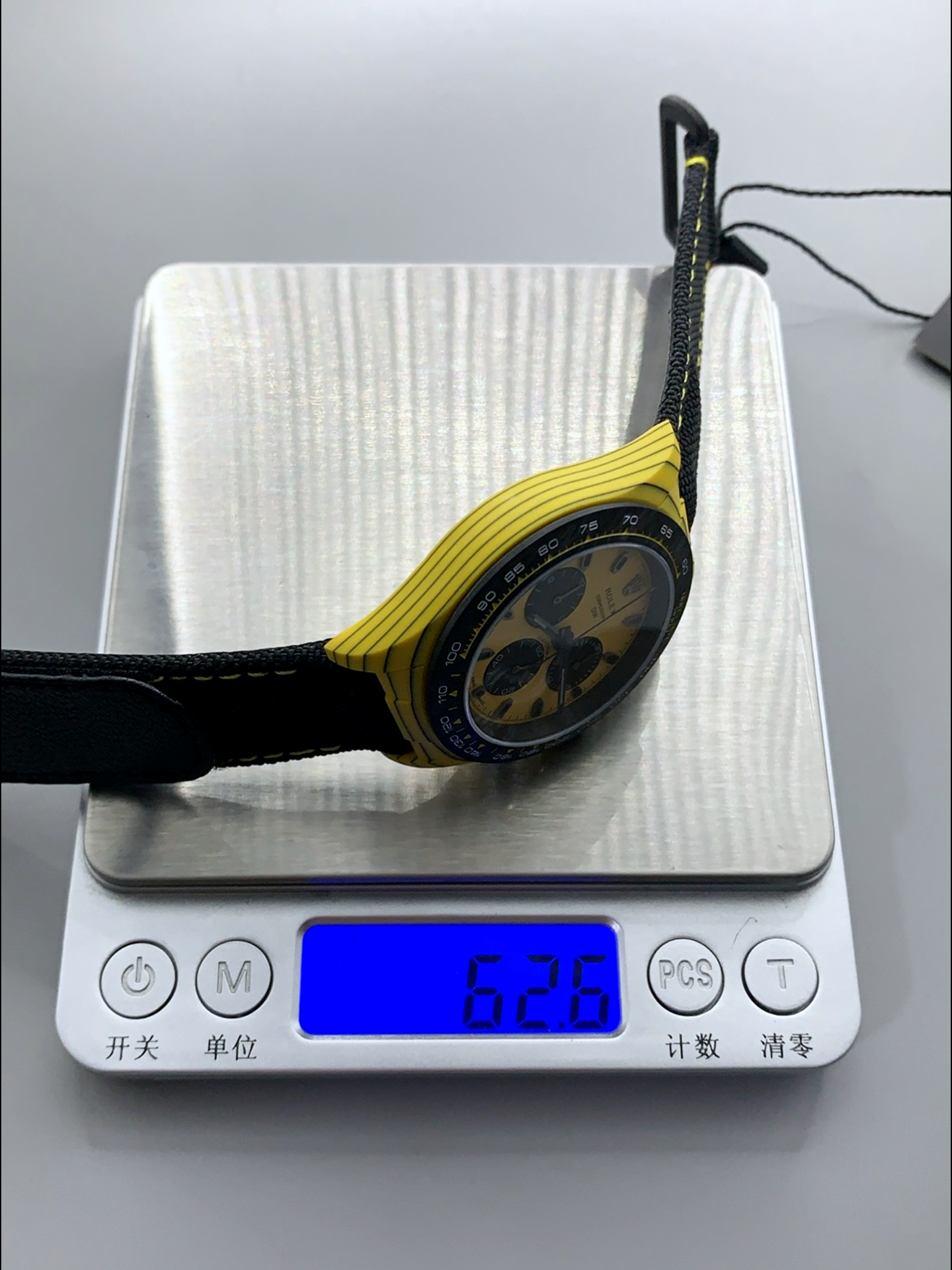 Rolex Cosmograph Daytona DiW BUMBLEBEE Edition Carbon Fiber Watch - Cal.4130 Movement - Super Clone Watch - view 10