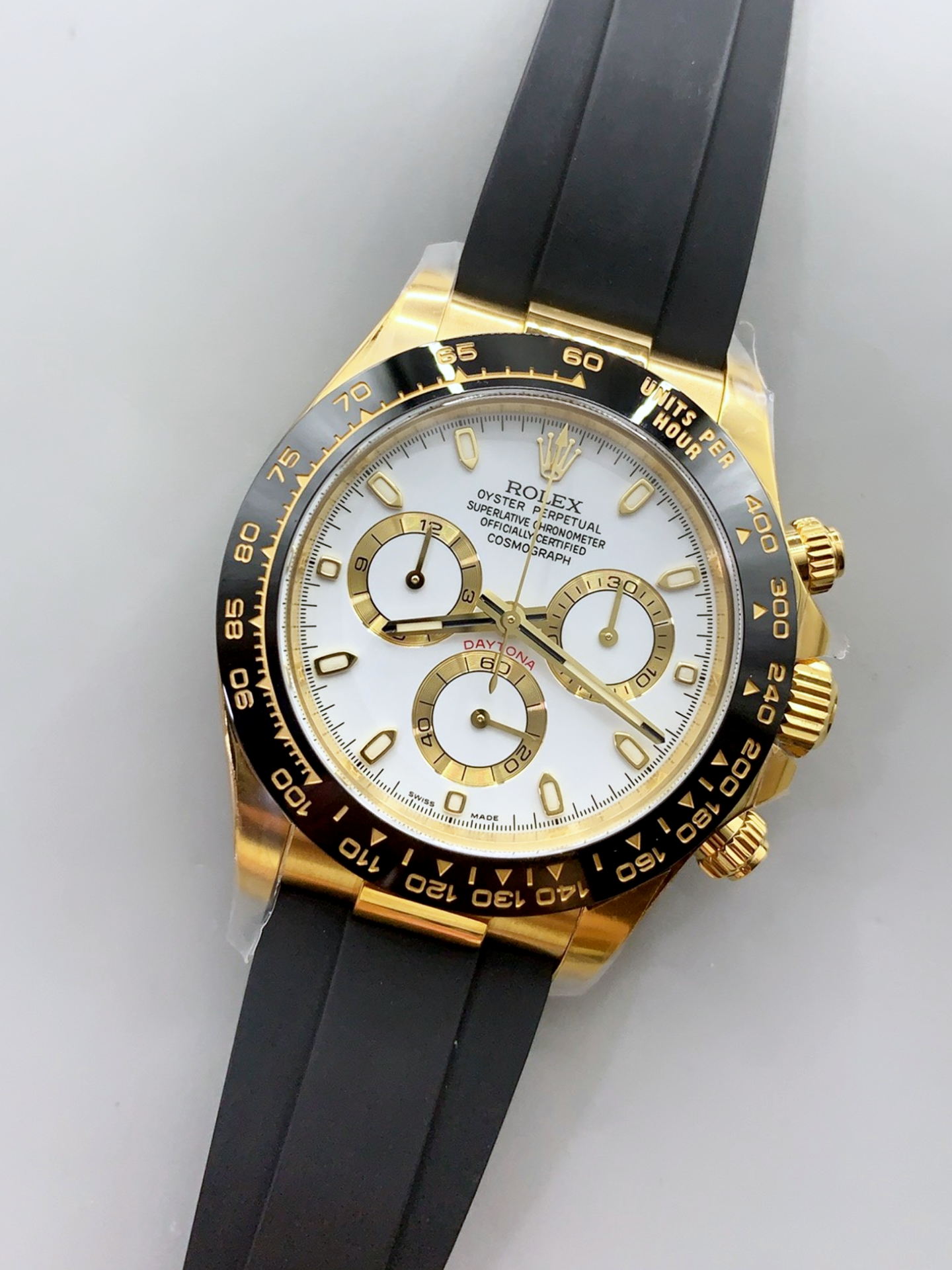 Rolex Daytona 116518-1 Yellow Gold Original Cal.4130 Movement - 1:1 Mirror 904L Steel Watch - Super Clone Watch - view 3