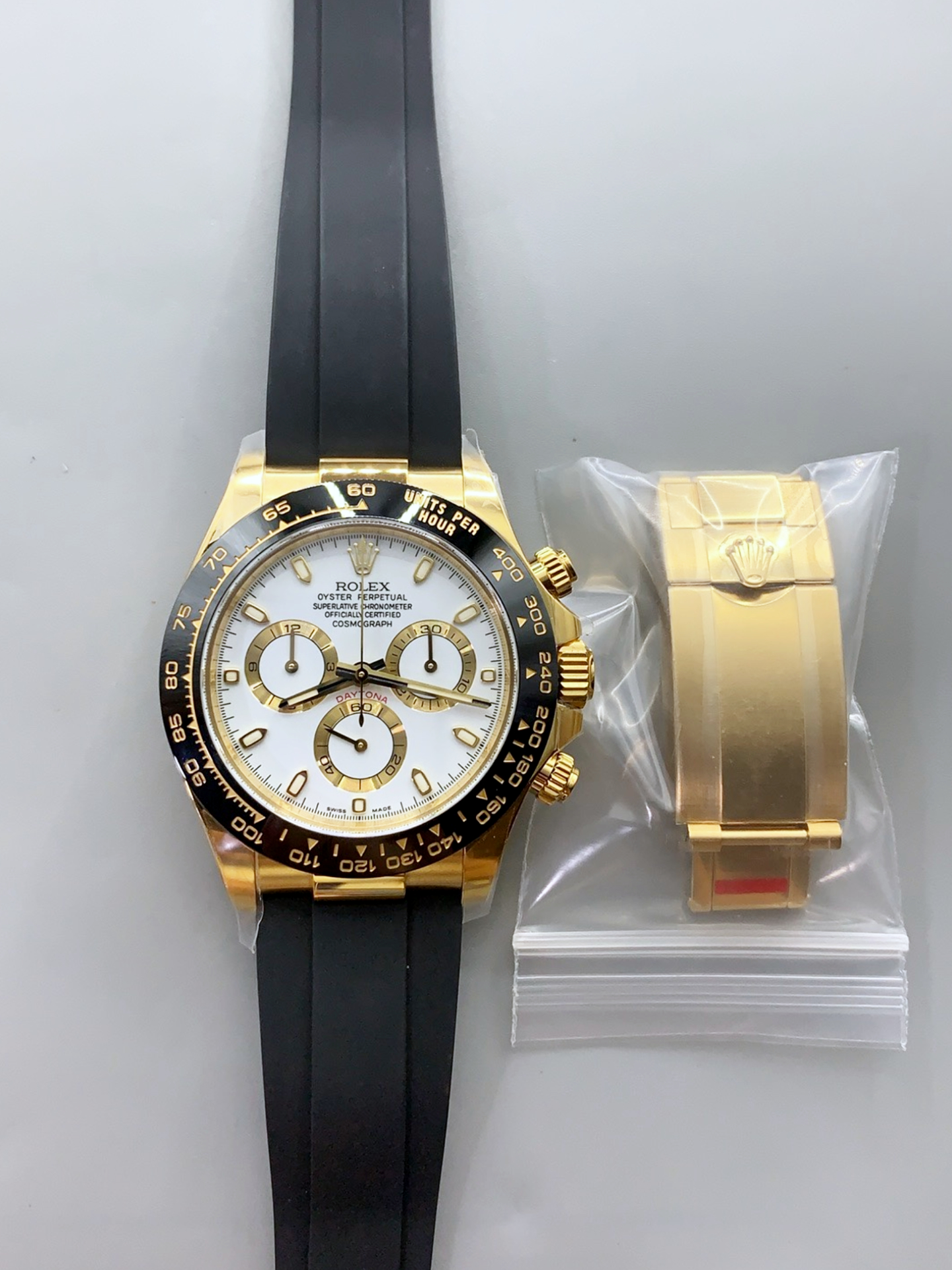 Rolex Daytona 116518-1 Yellow Gold Original Cal.4130 Movement - 1:1 Mirror 904L Steel Watch - Super Clone Watch - view 5