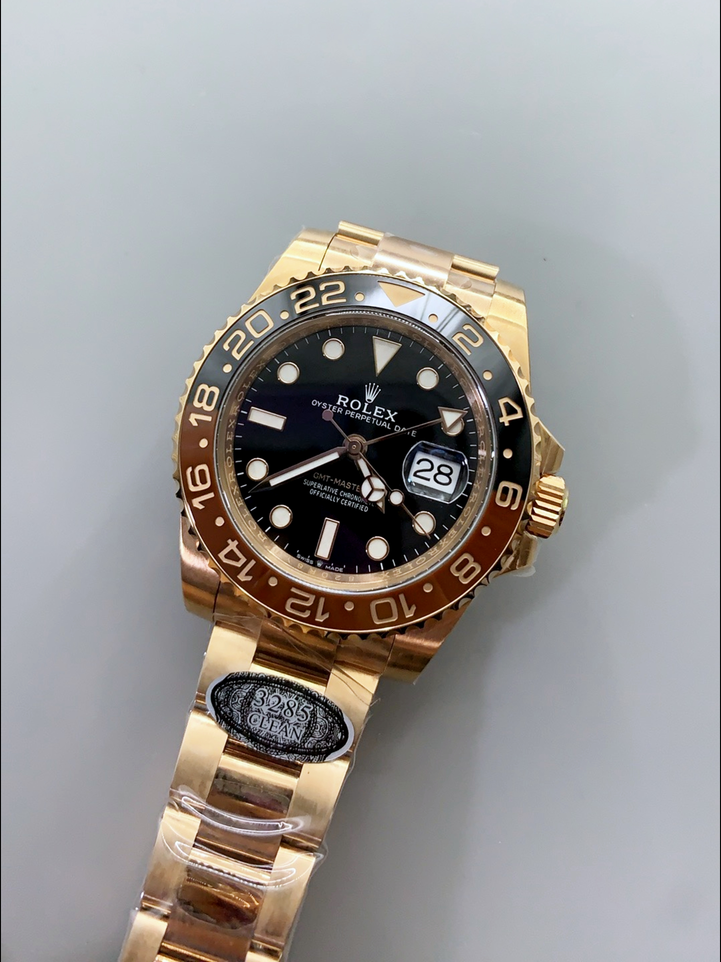 Rolex GMT Masters II Super Clone Root Beer 126711CHNR Rose Black Dial Swiss Watch - view 4