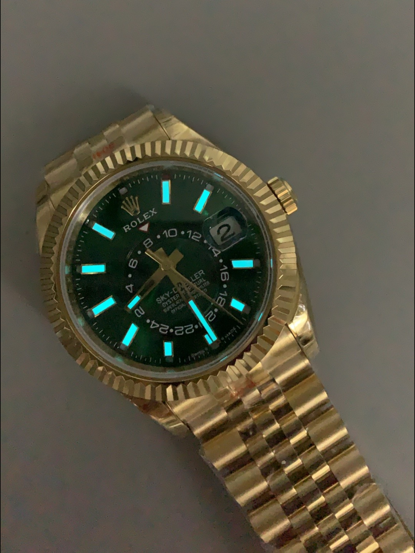 Rolex Sky-Dweller REF# 336235 Green Dial Watch in Yellow Gold 904L Steel Case 1:1 Mirror Super Clone - view 10