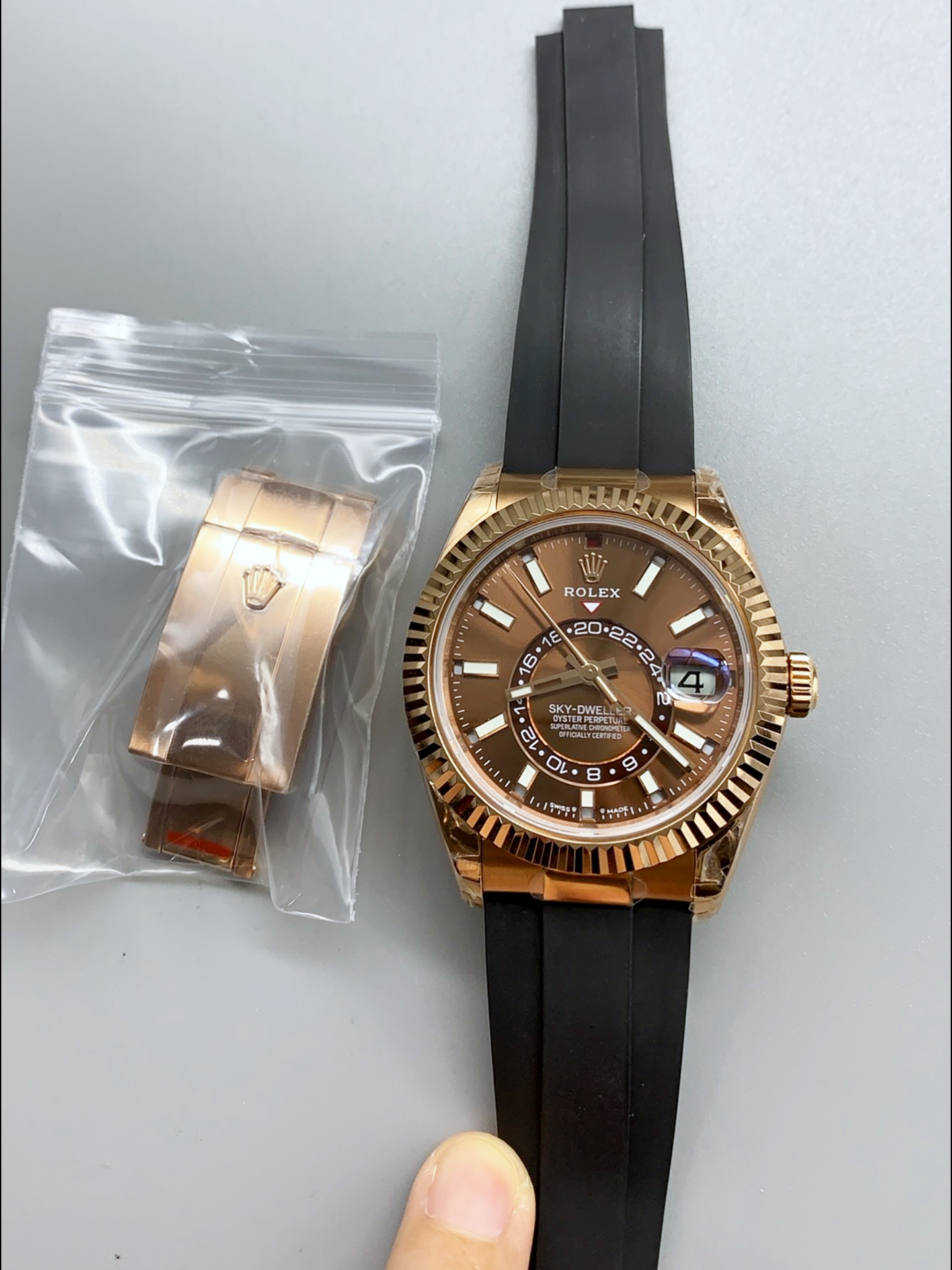 Rolex Sky-Dweller REF# M336235 Brown Dial Rose Gold Watch in 904L Steel Case 1:1 Mirror Super Clone - view 5