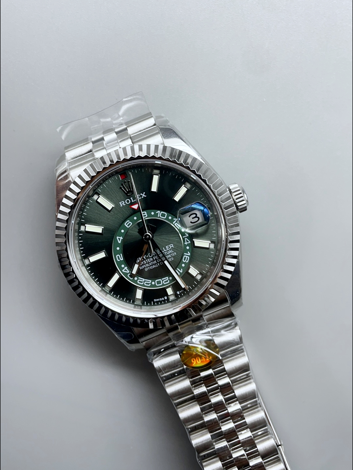 Rolex Sky-Dweller REF# 336934 Green Dial Watch in 904L Steel Case 1:1 Mirror Super Clone - view 3