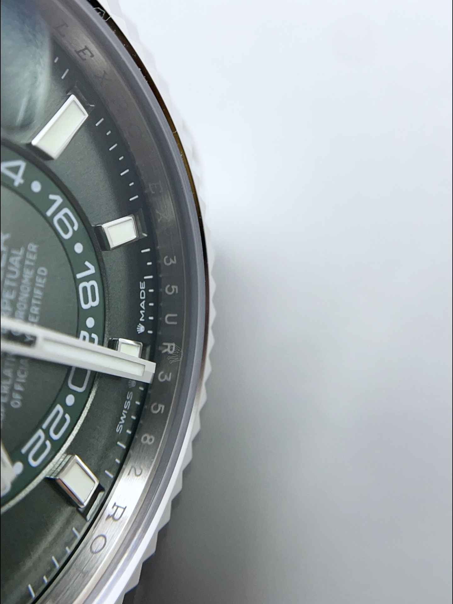 Rolex Sky-Dweller REF# 336934 Green Dial Watch in 904L Steel Case 1:1 Mirror Super Clone - view 5