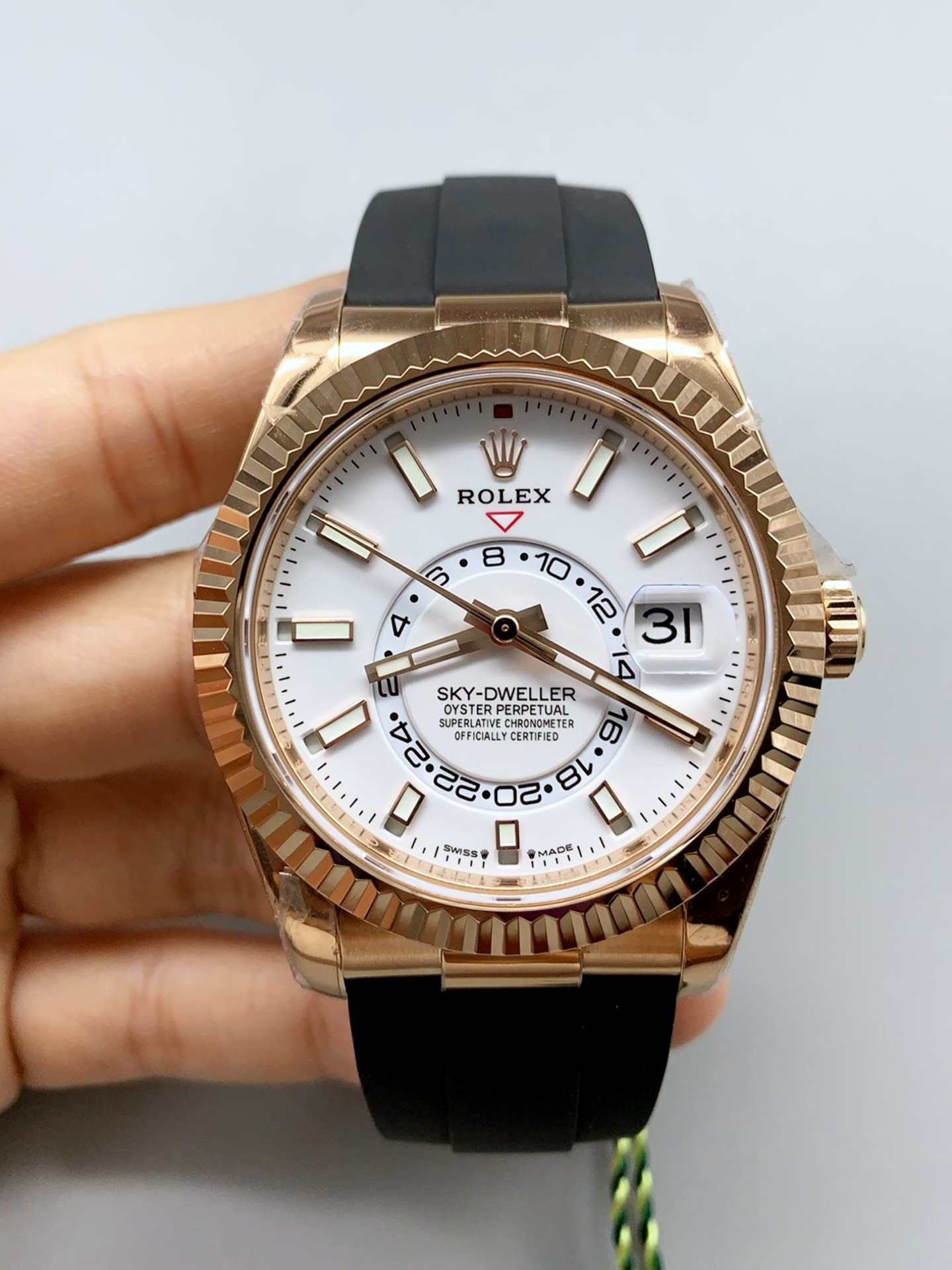 Rolex Sky-Dweller REF# M326235 White Dial Rose Gold Watch in 904L Steel Case 1:1 Mirror Super Clone - view 2