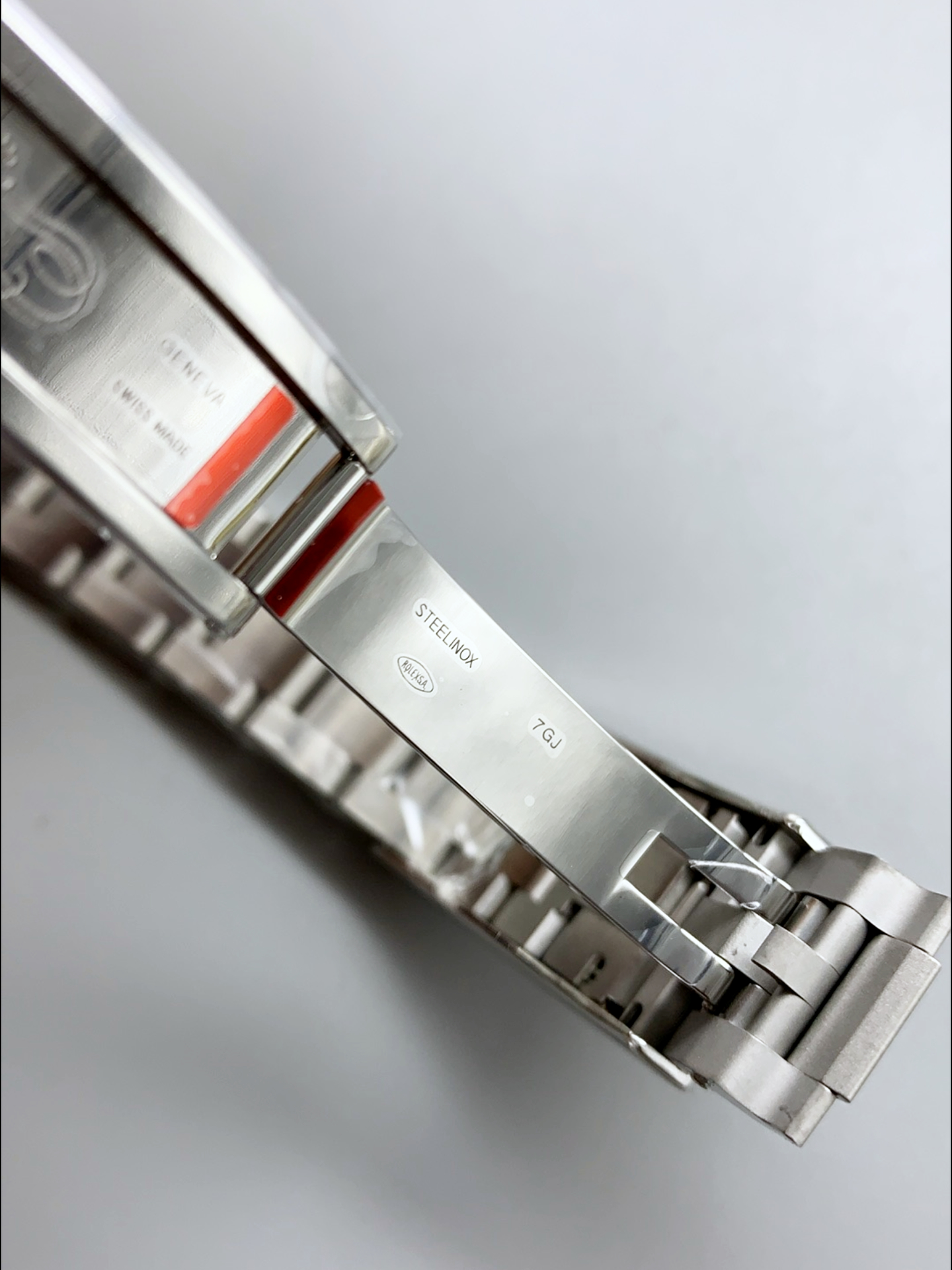 Rolex Submariner Ref#116610LV The Hulk Swiss Super Clone 1:1 Mirror - Ultimate 904L Steel Watch - view 10