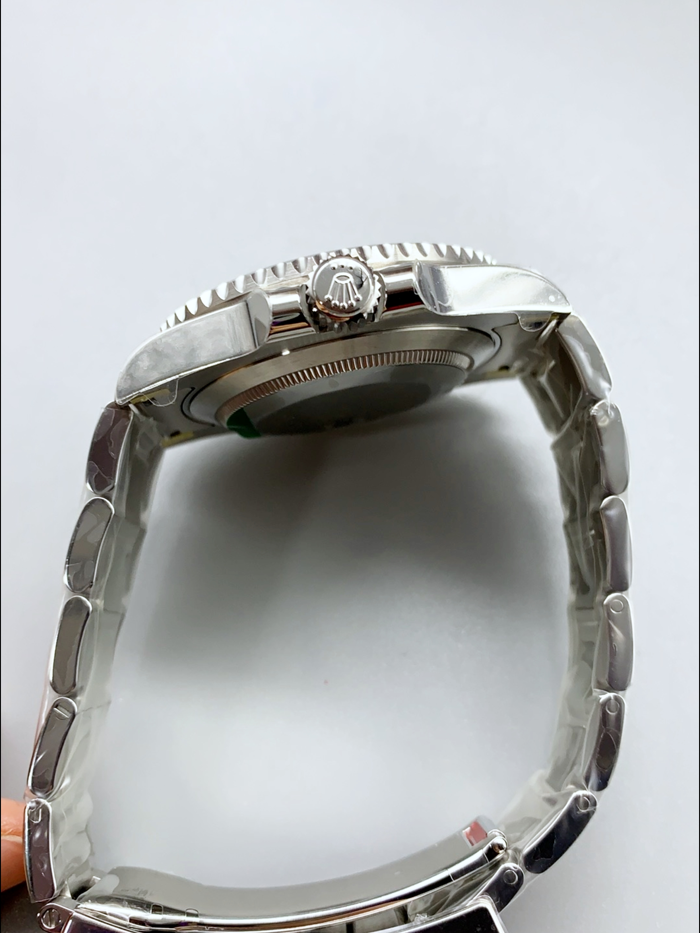 Rolex Submariner Ref#116610LV The Hulk Swiss Super Clone 1:1 Mirror - Ultimate 904L Steel Watch - view 7