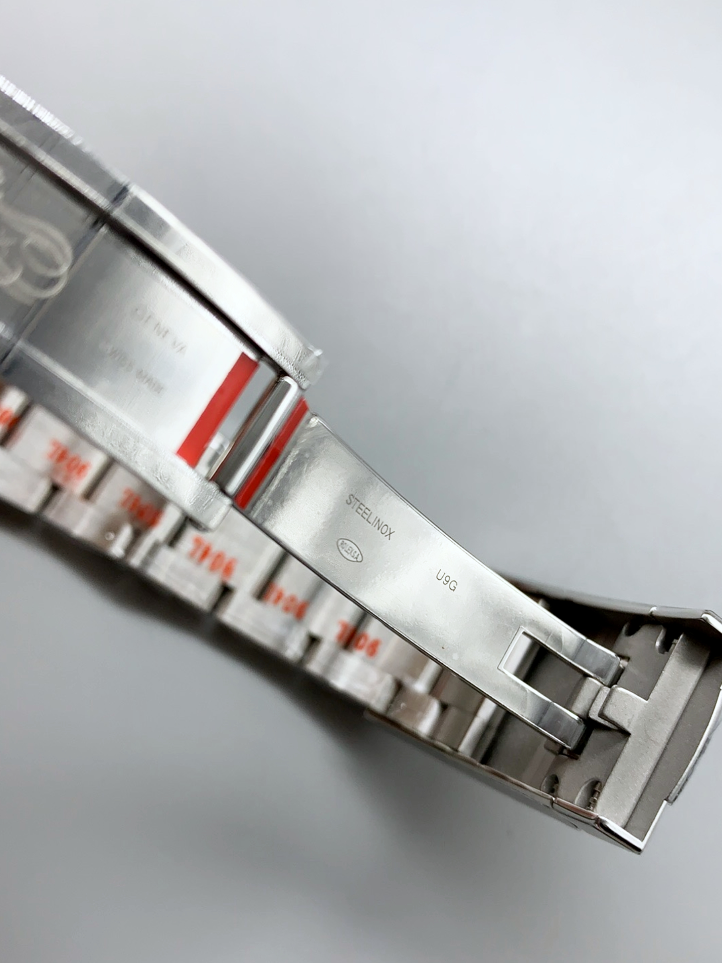 Rolex Oyster Perpetual REF# 124300 Celebration Dial in 41MM ETA 3230 Automatic Movement Watch - Super Clone Watch - view 9