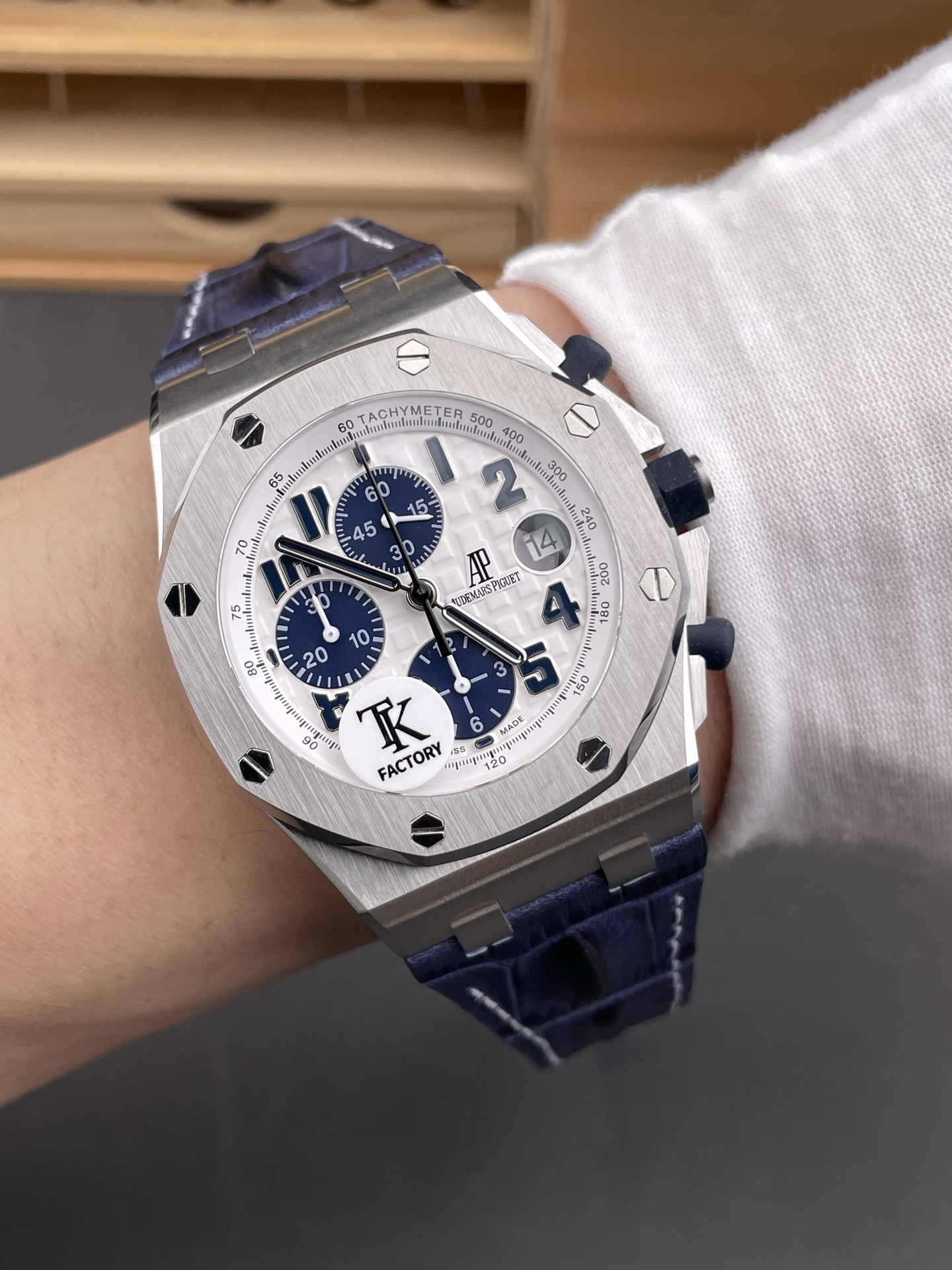 Audemars Piguet Royal Oak Offshore Chronograph White Dial 904L Steel 1: 1 Mirror 3126 Movement - Super Clone Watch - view 10