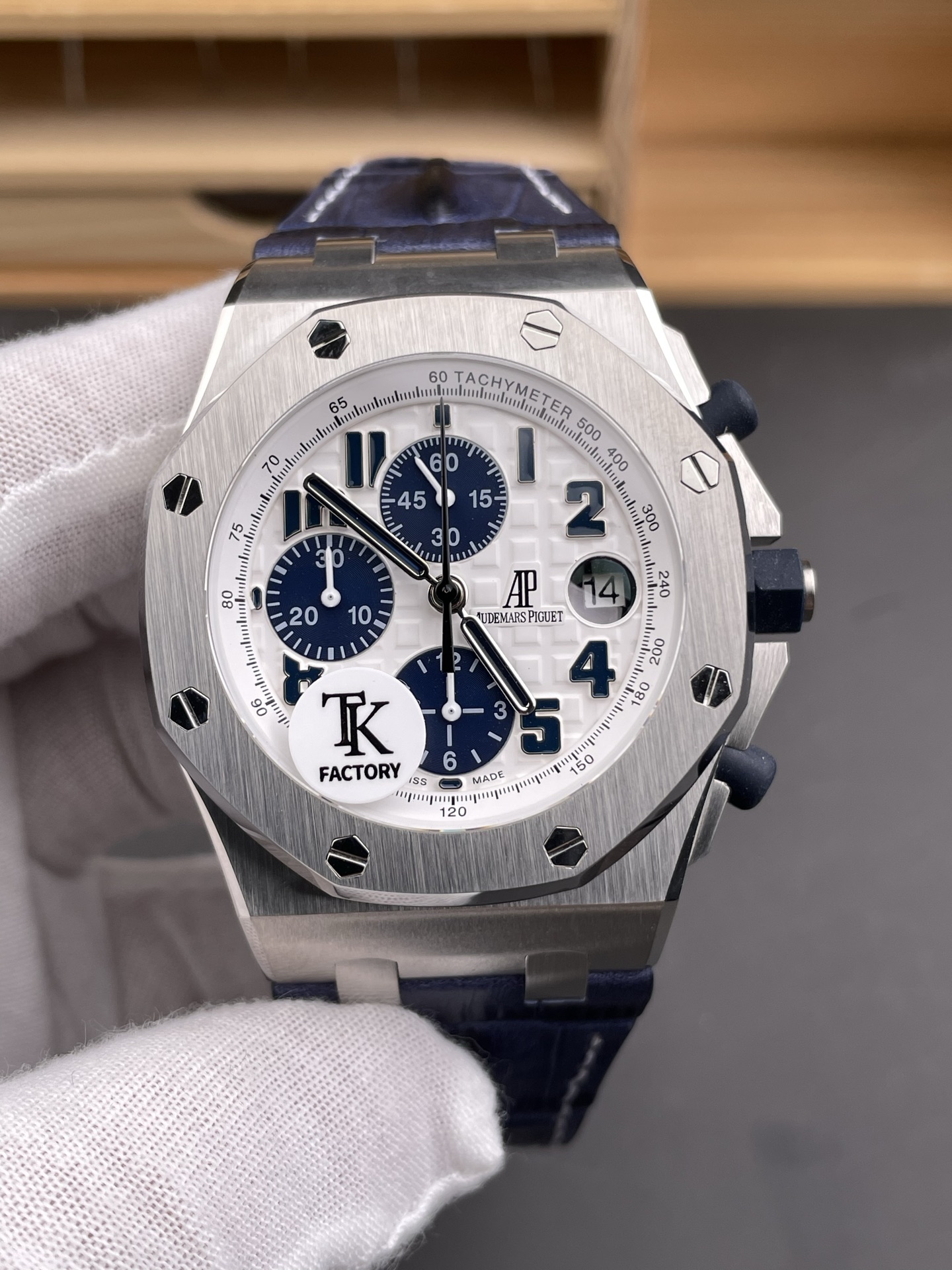 Audemars Piguet Royal Oak Offshore Chronograph White Dial 904L Steel 1: 1 Mirror 3126 Movement - Super Clone Watch - view 2
