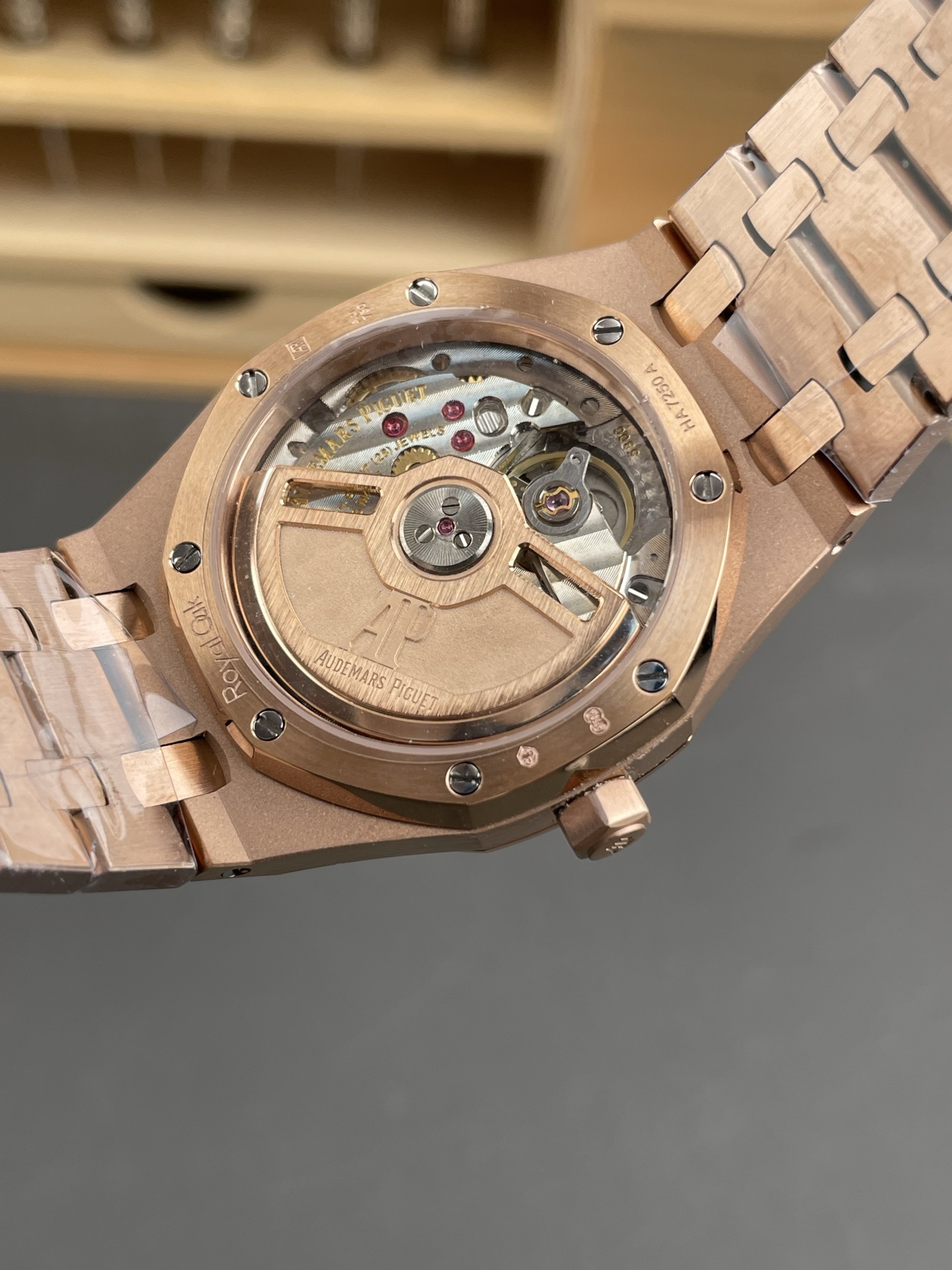 Audemars Piguet Royal Oak Swiss Automatic 34MM Swiss Watch in Rose Gold Casing - 1:1 Mirror Super Clone Edition - view 5
