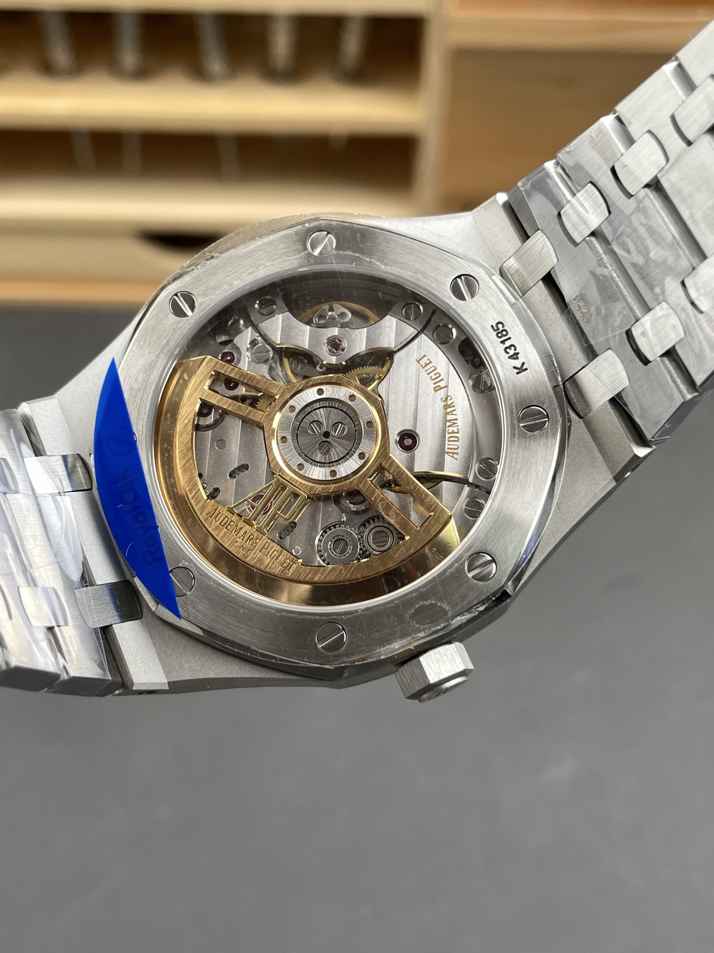 Royal Oak 15510 Blue Dial FREE SPRUNG MVMNT Super Clone Watch - view 5
